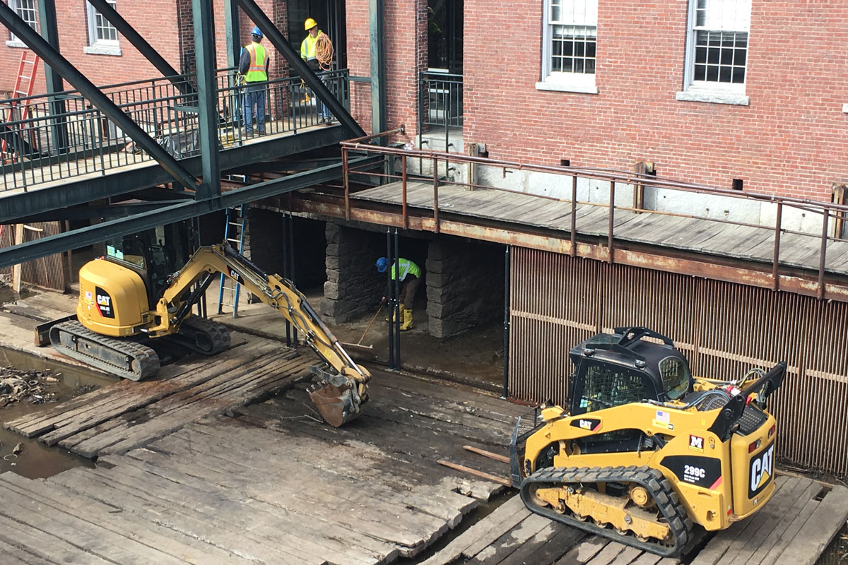 Safely preparing access to the tunnels