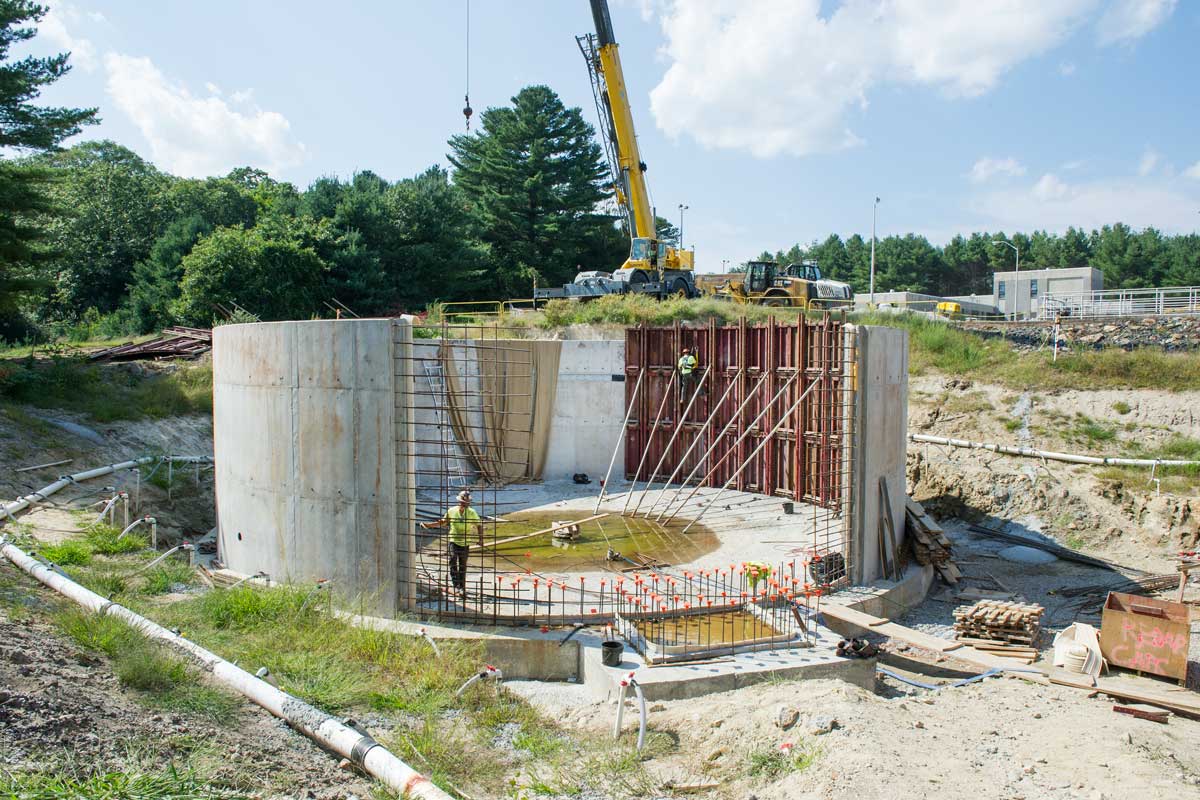 Secondary clarifier taking shape