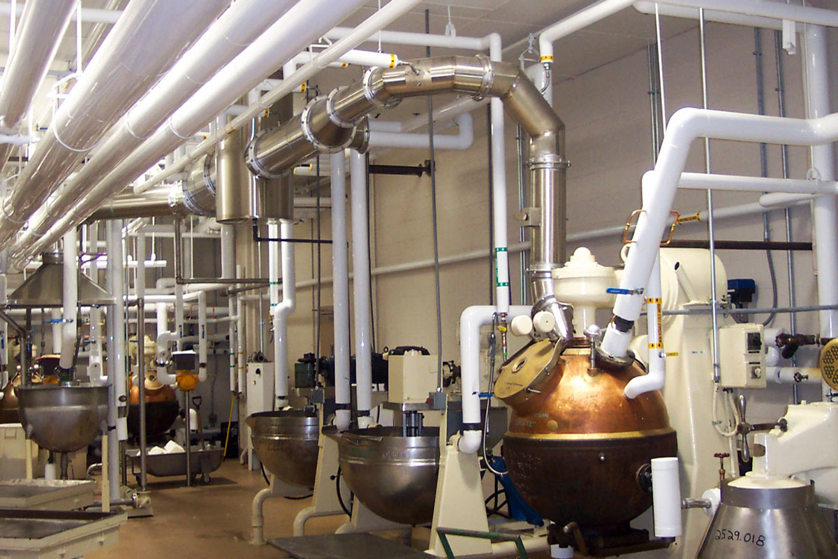 90,000 linear feet of carbon and stainless steel piping were installed