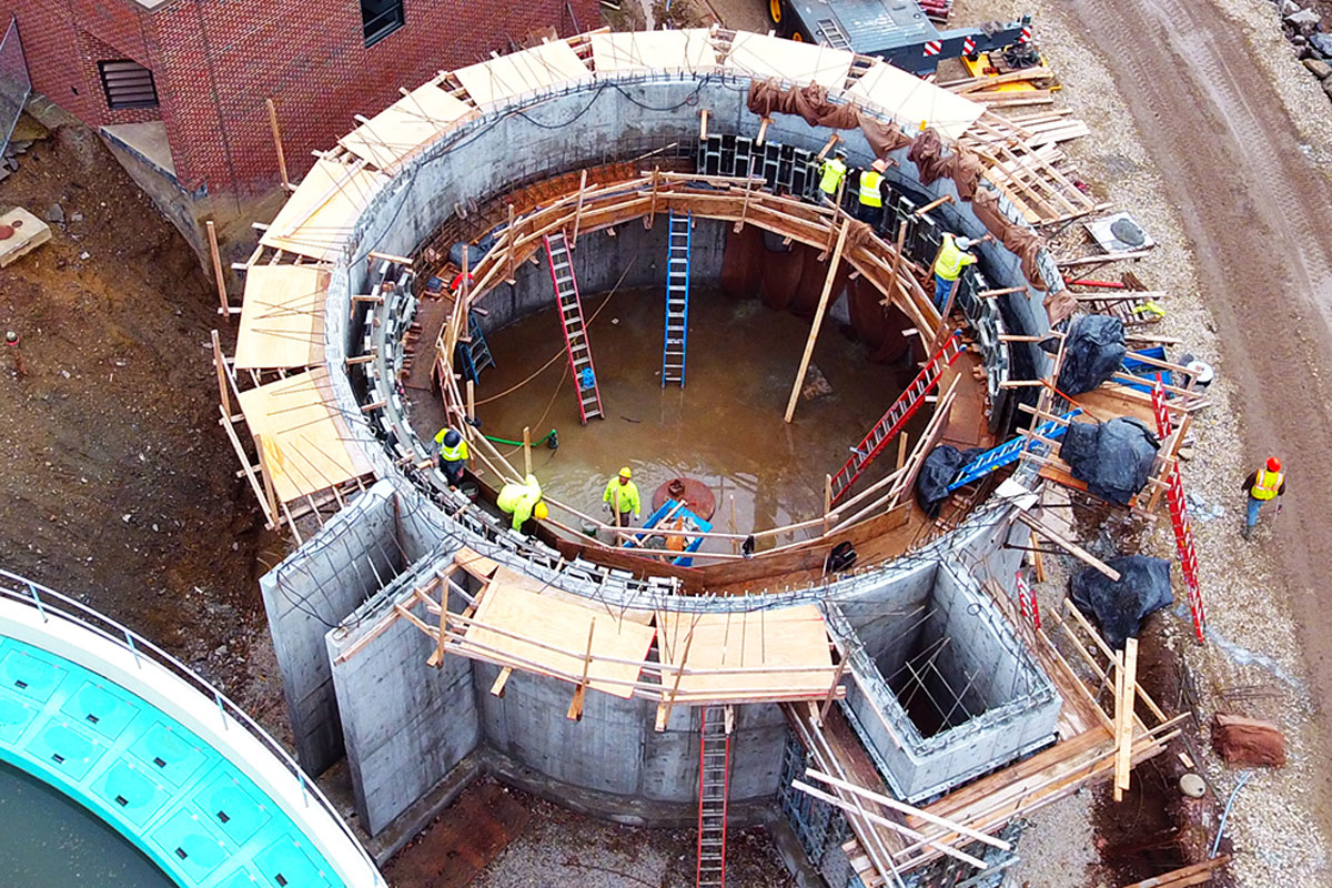 Construction of the temporary sludge pump station