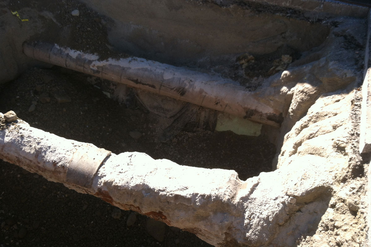 Pipes inside the catch basin