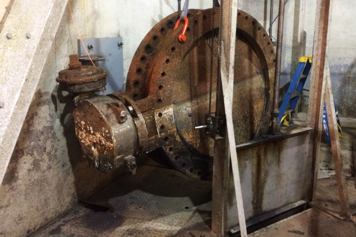Old butterfly valve after a tricky removal from a very small space