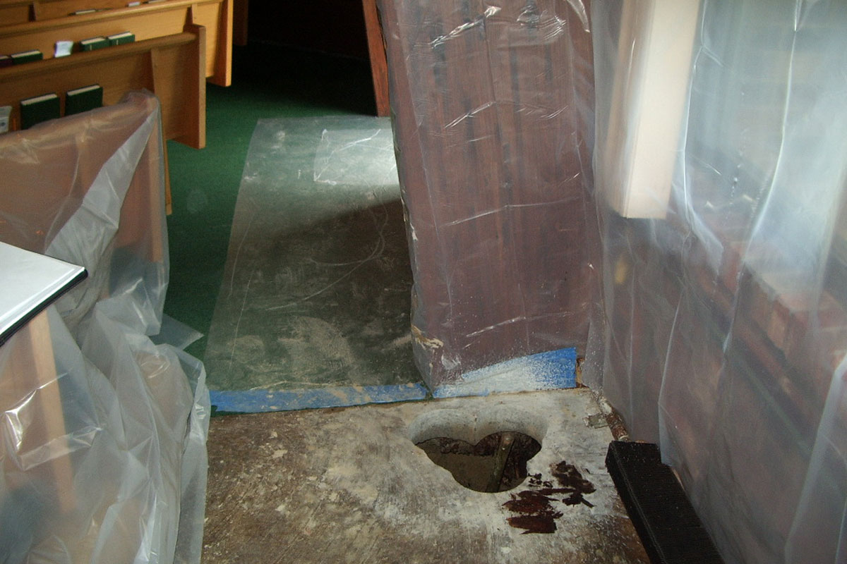 Each arch base was excavated, jacked up, and then repaired with structural steel supports
