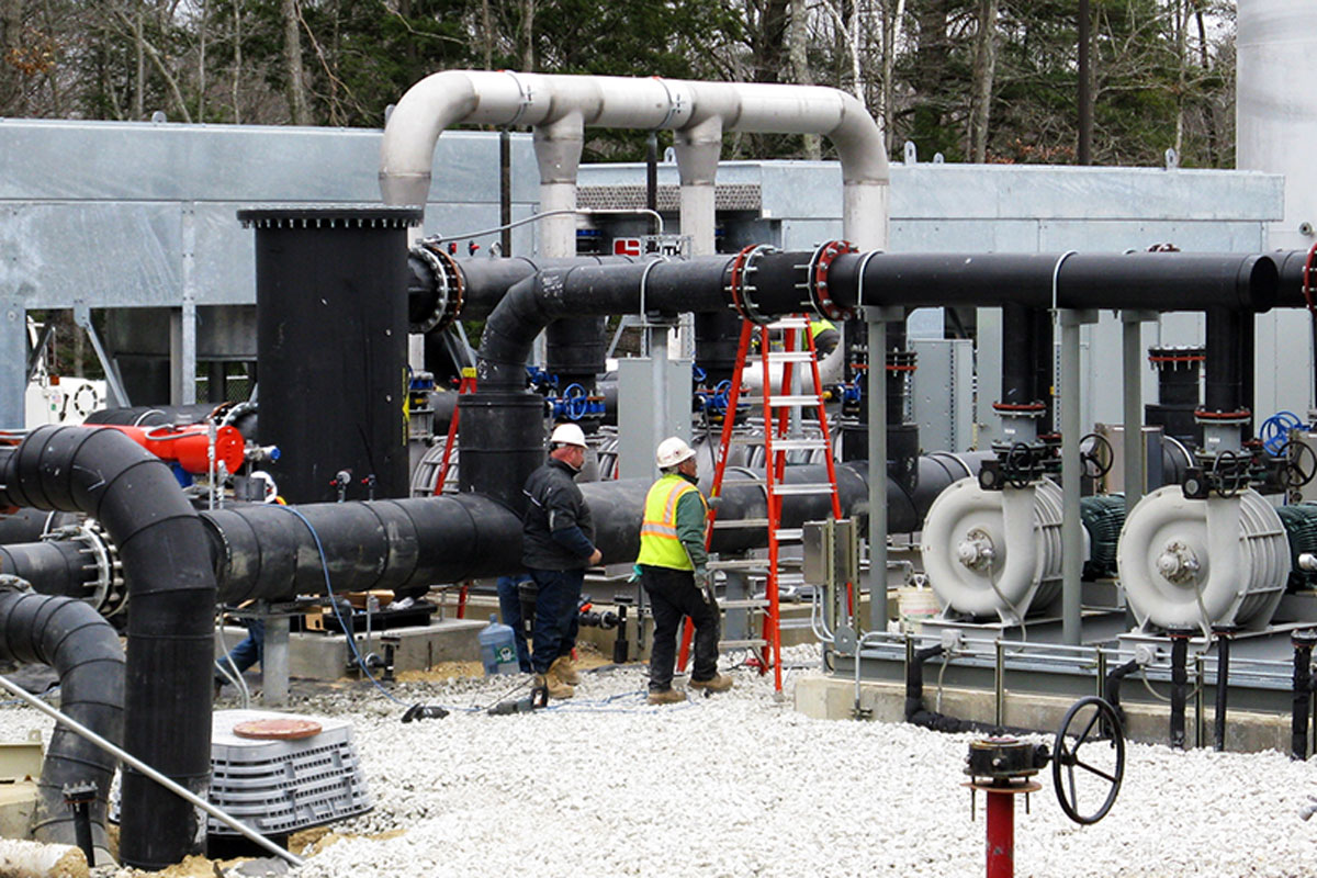 Inspecting the gas intake pipes at the UNH CHP facility
