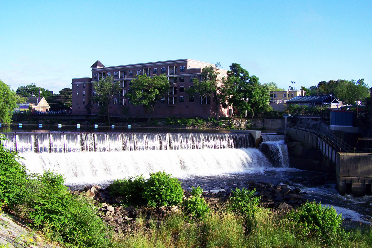Finished Jackson Mills Dam re-construction with Obermeyer Crest Gate installed