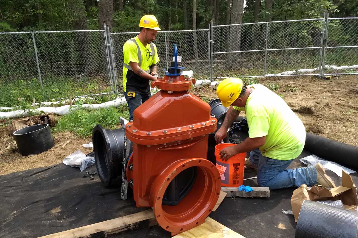 Assembling the 16 x 16 tee for the direct drilling